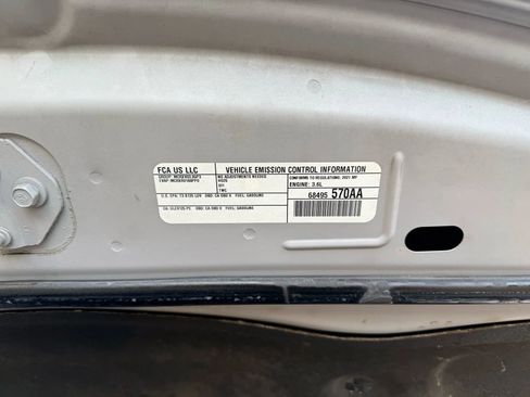 Used 2021 Dodge Charger SXT w/ Blacktop Package image 27