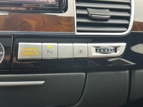 Used 2016 Audi A8 L 4.0T w/ Cold Weather Package image 40