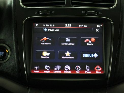 Used 2018 Dodge Journey Crossroad w/ Nav & Sun Group AWD/4WD image 23