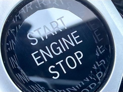 Used 2025 BMW X6 M60i image 36