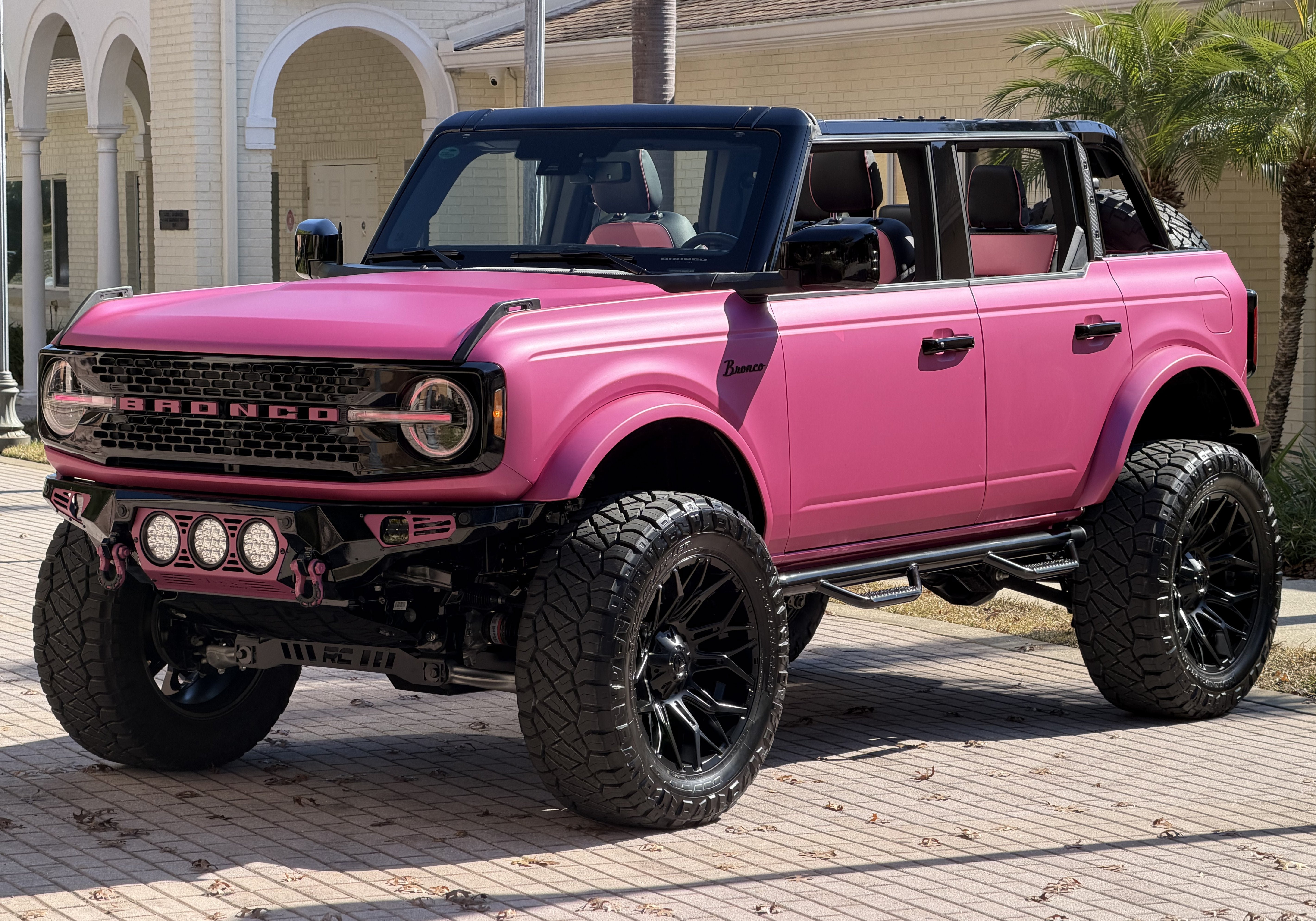 Used 2025 Ford Bronco Outer Banks AWD/4WD image 37