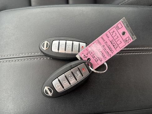 Used 2023 Nissan Altima 2.5 SV AWD/4WD image 37