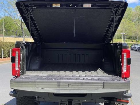 Used 2024 Ford F250 Lariat w/ Lariat Ultimate Package AWD/4WD image 24