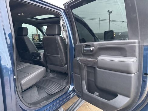 Used 2020 Chevrolet Silverado 3500 LTZ w/ LTZ Premium Package image 54