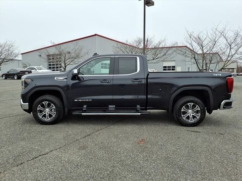 New 2026 GMC Sierra 1500 SLE w/ Preferred Package image 6