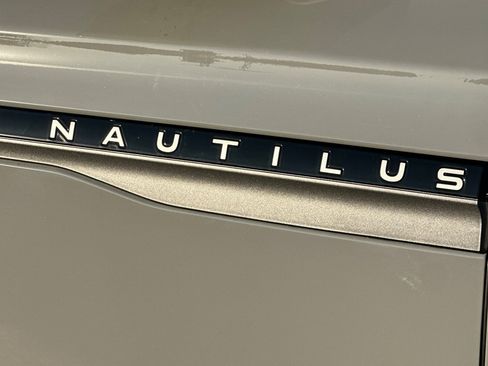 New 2026 Lincoln Nautilus Premier w/ Jet Appearance Package image 26