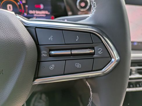 New 2026 Chevrolet Traverse LT w/ Driver Confidence Package image 49