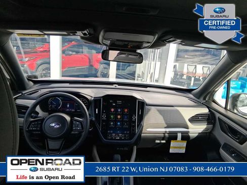 Used 2025 Subaru Forester Premium image 12