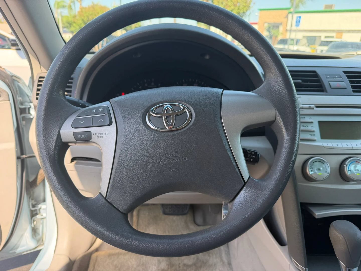 Used 2007 Toyota Camry LE FWD image 19