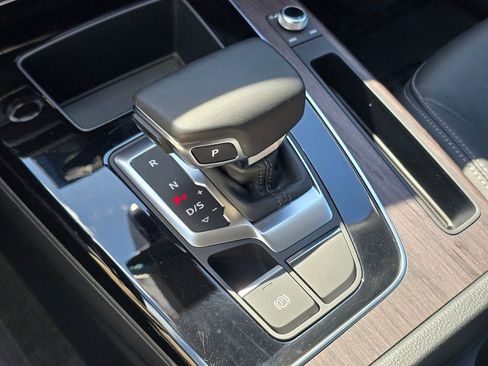 Used 2023 Audi Q5 2.0T Premium w/ Convenience Package image 35