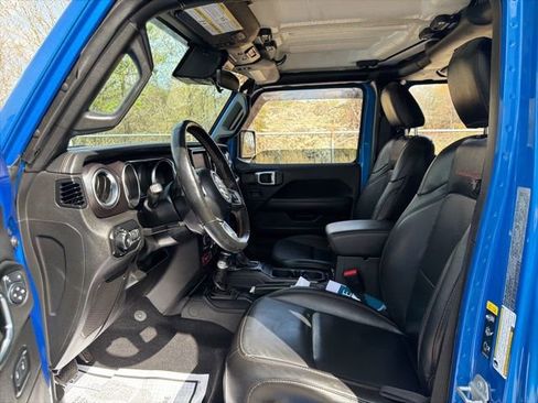 Used 2021 Jeep Wrangler Unlimited Rubicon 392 AWD/4WD image 18
