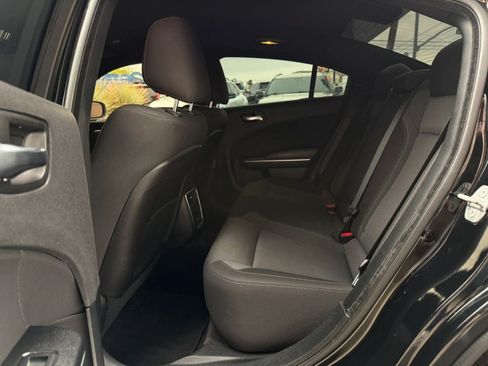 Used 2018 Dodge Charger R/T RWD image 42