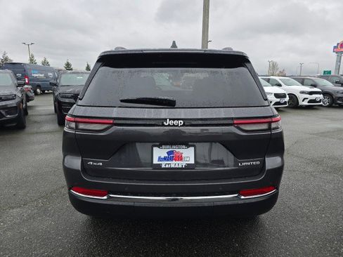 New 2025 Jeep Grand Cherokee Limited image 4