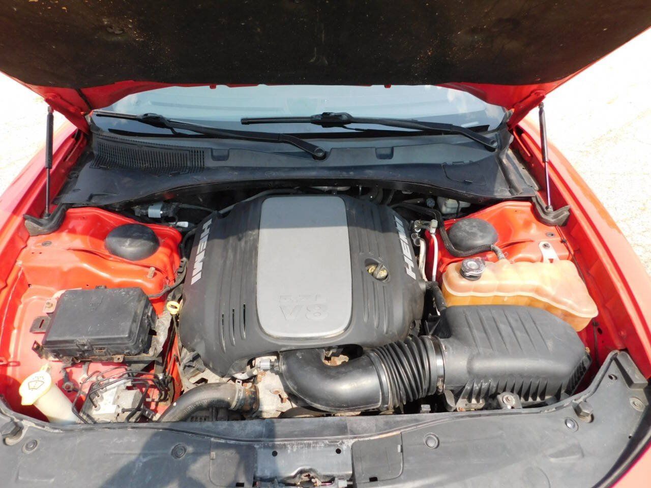 Used 2015 Dodge Charger R/T w/ Plus Group RWD image 17
