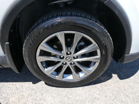 Used 2018 Toyota RAV4 Limited w/ All Weather Liner Package AWD/4WD image 33