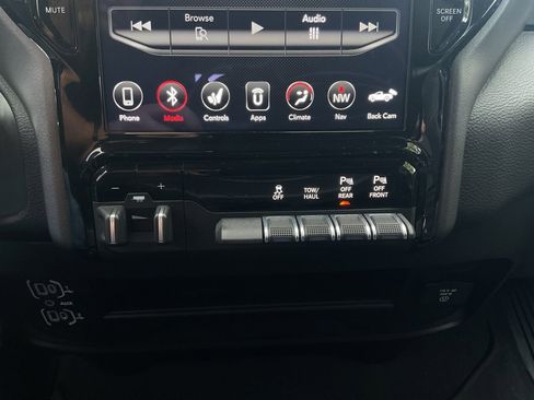 Used 2021 RAM 2500 Power Wagon AWD/4WD image 30