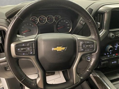 Used 2021 Chevrolet Silverado 1500 LTZ w/ Z71 Off-Road Package image 17