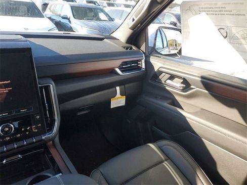 New 2026 GMC Yukon XL Denali w/ Sun & Power Step Package image 15