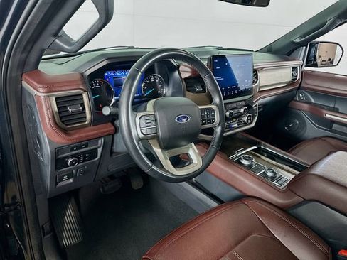 Certified 2024 Ford Expedition Limited image 21