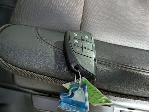 Certified 2024 Chevrolet Tahoe High Country w/ Premium Package image 37