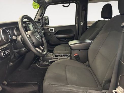 Used 2018 Jeep Wrangler Sport AWD/4WD image 10