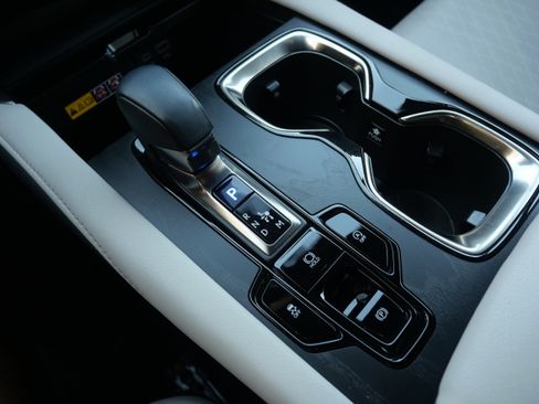 Certified 2024 Lexus RX 350 Premium Plus image 28