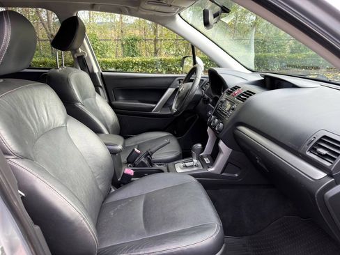 Used 2014 Subaru Forester 2.5i Limited AWD/4WD image 15