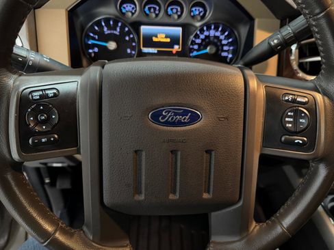 Used 2014 Ford F250 Lariat w/ Lariat Ultimate Package image 7