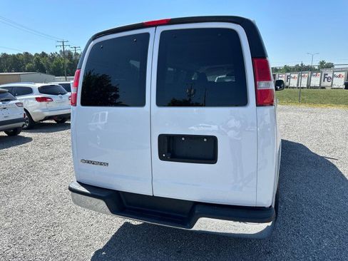 Used 2019 Chevrolet Express 3500 LT w/ LT Preferred Equipment Group RWD image 11