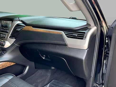 Used 2019 GMC Yukon Denali AWD/4WD image 19