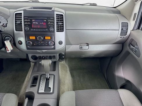 Used 2014 Nissan Frontier SV w/ SV Value Truck Package image 26