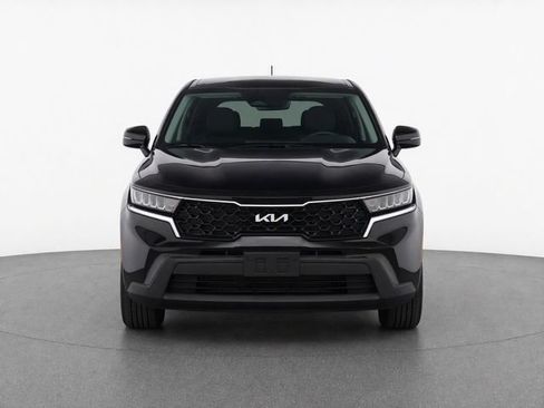 Used 2023 Kia Sorento LX AWD/4WD image 5