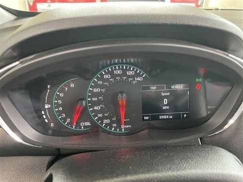 Used 2022 Chevrolet Trax LT w/ Driver Confidence Package AWD/4WD image 13