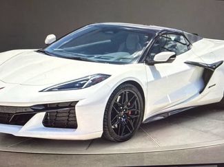 Used 2024 Chevrolet Corvette Z06 RWD video 1
