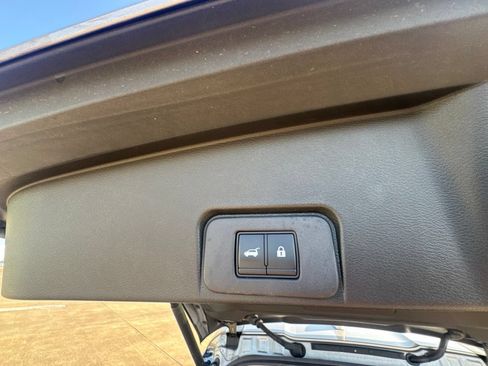 Certified 2021 Nissan Rogue SL FWD image 29
