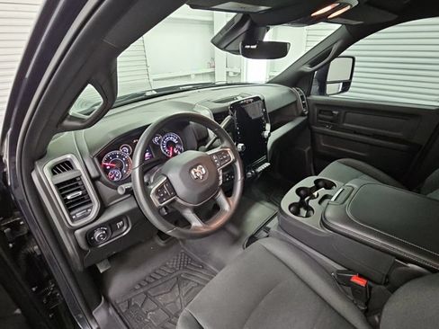 Used 2026 RAM 2500 Tradesman AWD/4WD image 12