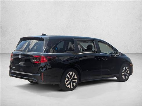 Used 2025 Honda Odyssey EX-L image 5