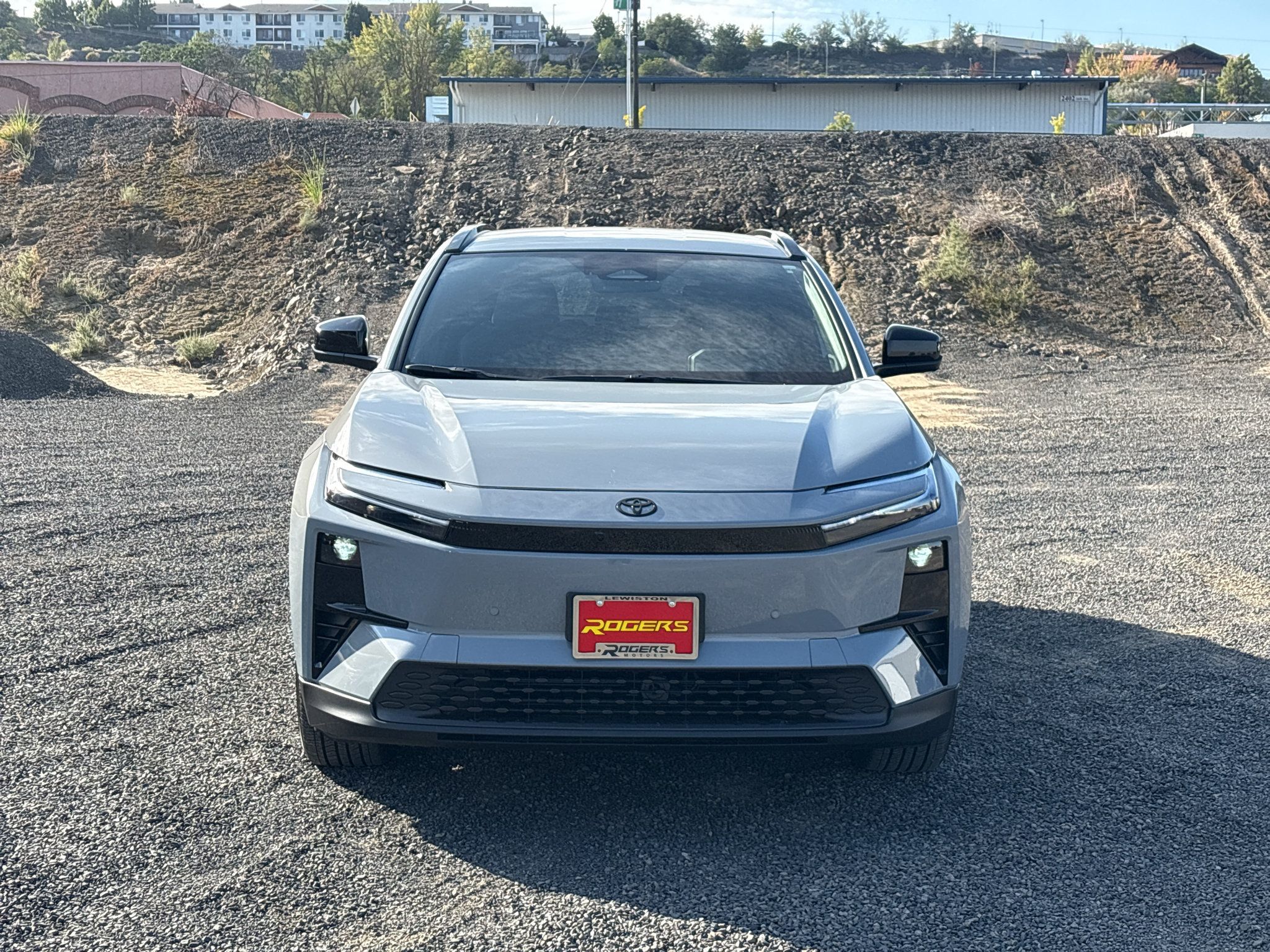 Used 2026 Toyota C-HR AWD/4WD image 6