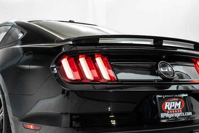 Used 2017 Ford Mustang GT Premium w/ Equipment Group 401A RWD image 11