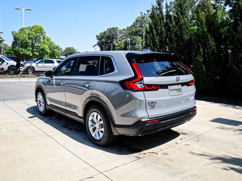 Certified 2024 Honda CR-V LX image 9