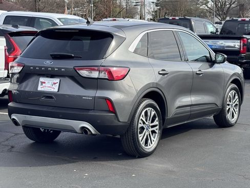 Used 2022 Ford Escape SEL image 16