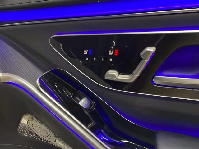 Used 2023 Mercedes-Benz S 500 4MATIC w/ AMG Line image 81