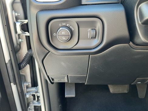 Used 2026 RAM 2500 Big Horn AWD/4WD image 20