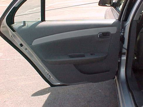 Used 2009 Chevrolet Malibu LT w/ Power Convenience Package image 11