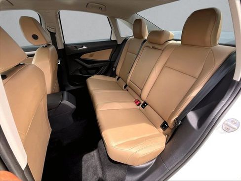 Used 2019 Volkswagen Jetta SE FWD image 26