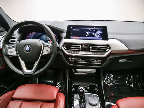 Used 2024 BMW X3 sDrive30i w/ Convenience Package RWD image 13