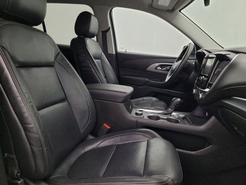 Used 2019 Chevrolet Traverse LS FWD image 21