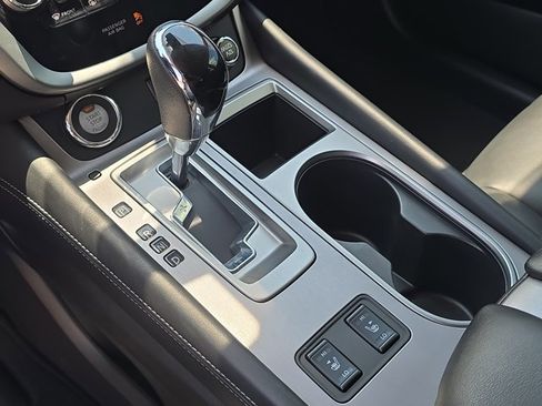 Certified 2024 Nissan Murano SV FWD image 25
