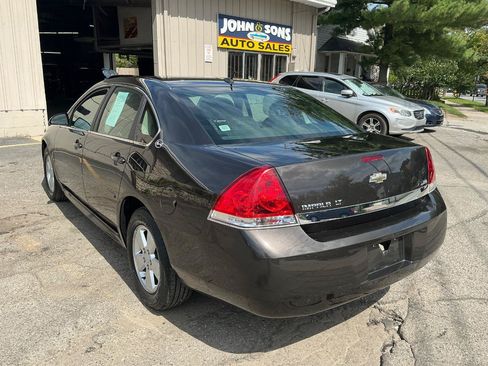 Used 2009 Chevrolet Impala LT FWD image 6