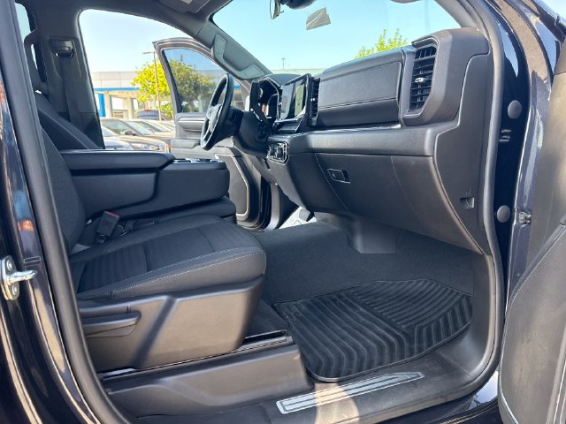Used 2023 Chevrolet Silverado 1500 LT AWD/4WD image 37